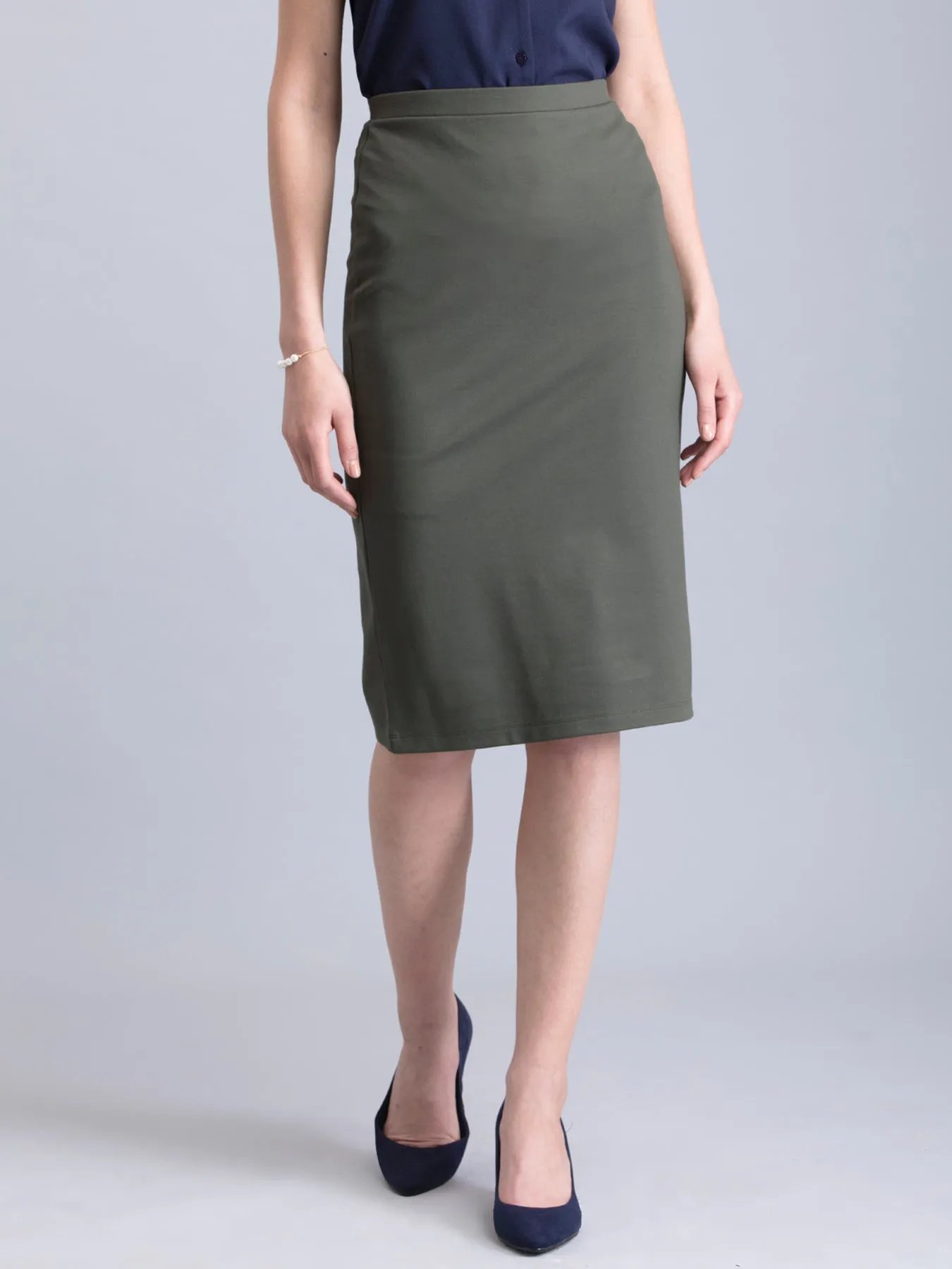 Elasticated Knitted Pencil Skirt - Olive