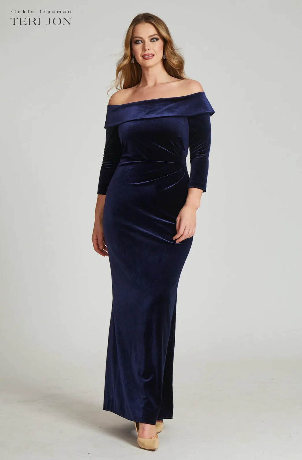 Off The Shoulder Stretch Velvet Portrait Collar Column Gown