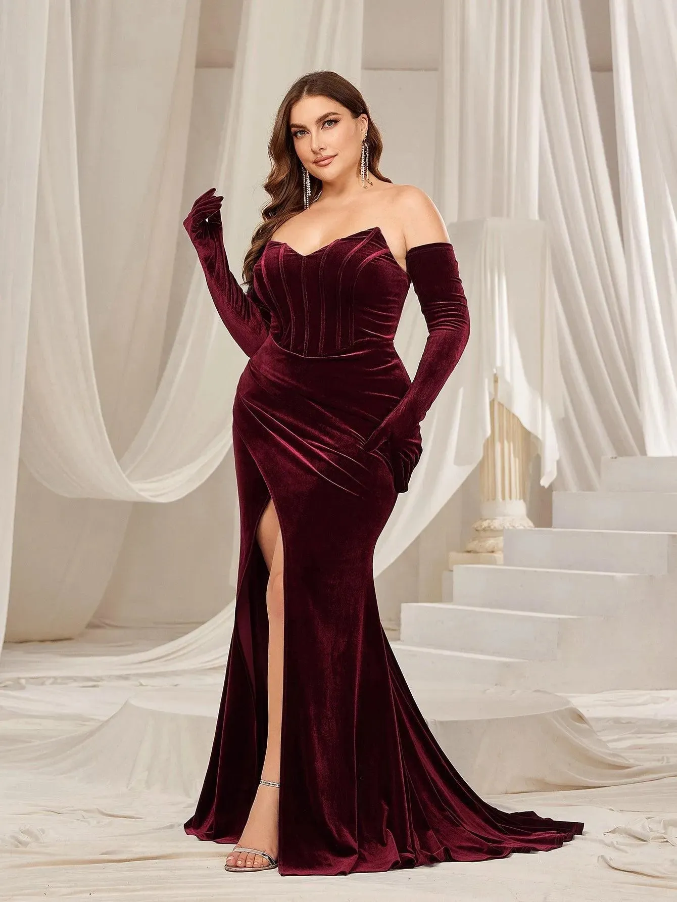 Plus Ruched Wrap Hem Velvet Tube Prom Dress£¨Gloves Included£©