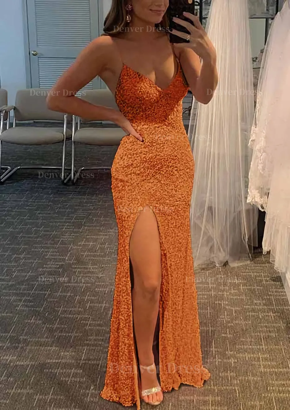 Sheath/Column V Neck Spaghetti Straps Long/Floor-Length Velvet Sequins Prom Dress With Split