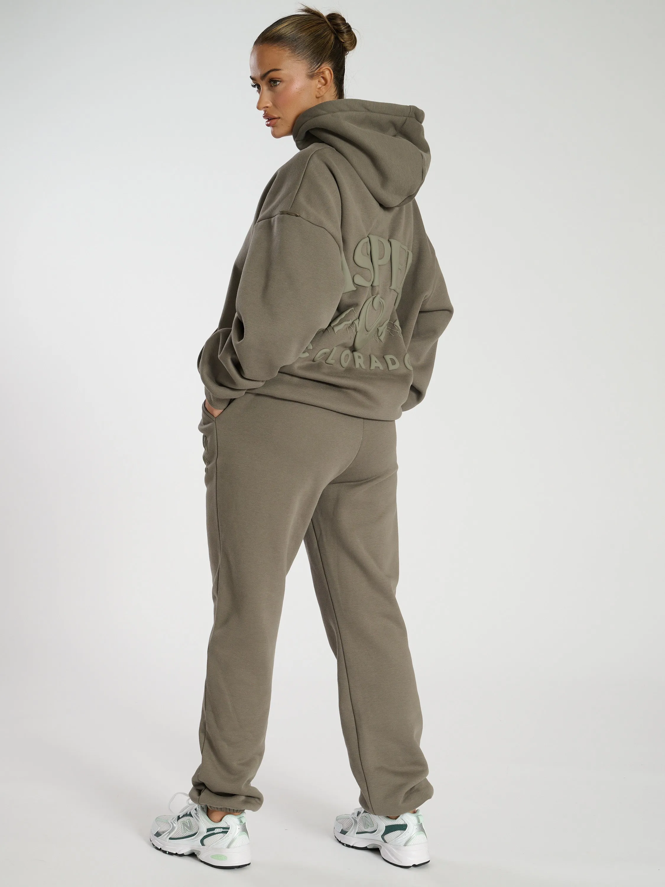 The 'LAX' Aspen Cuffed Joggers In Khaki