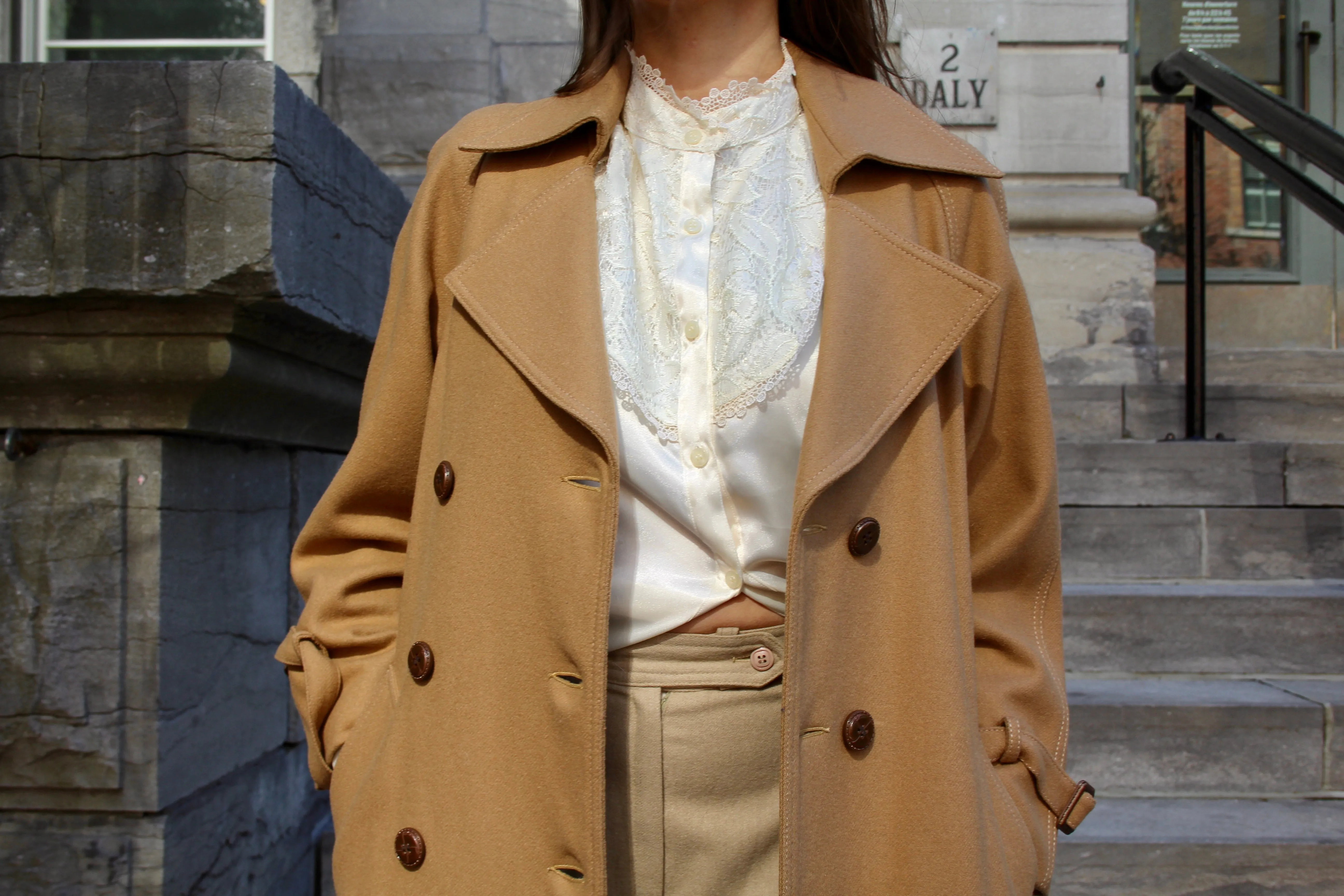 Vintage 70s Belted Camel Wool Trench Coat S/M